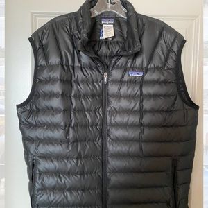 Patagonia Down Vest. Large, Black
